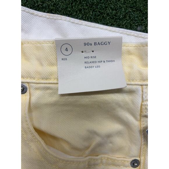 Universal Thread Women's Mid-Rise Baggy Jeans Classic 90's Vintage Straight Fit - Picture 7 of 10